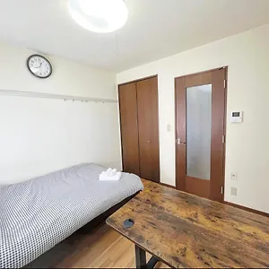 アパート Shibuya House, 東京都